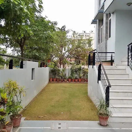 Starboard Guest House